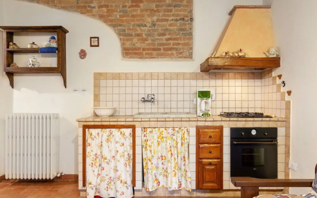 Belvilla by OYO Farmhous With Swimming Pool