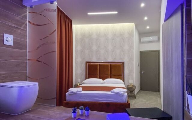 Twin Towers Naples Luxury
