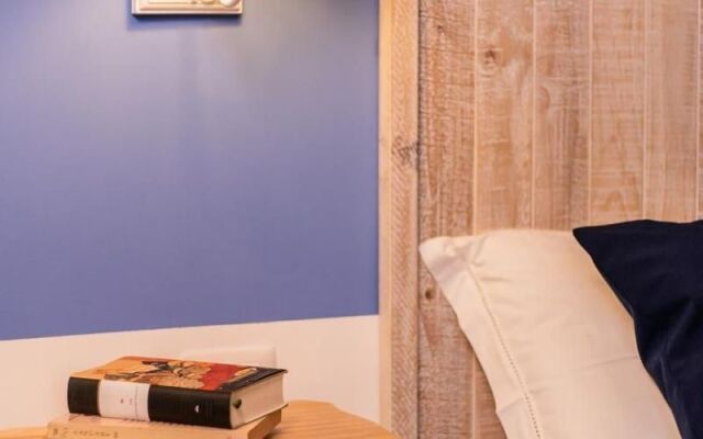Maeli Rooms