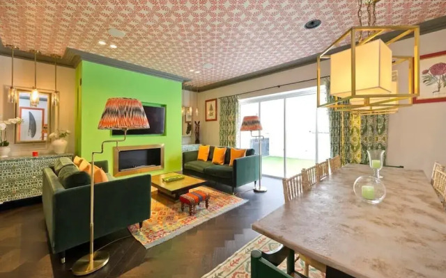 Colourful 3 Bed Kensington Garden Flat