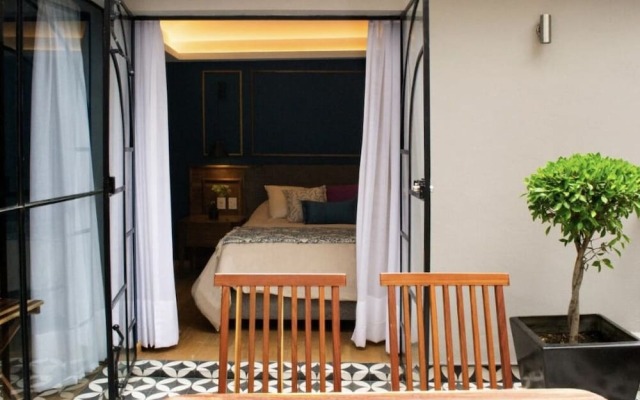 Casa Bis