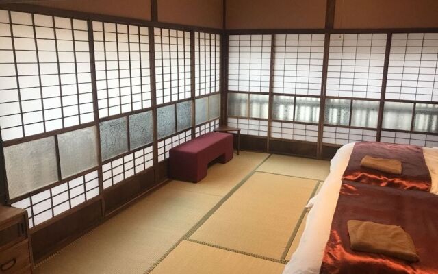 Guest House LAMP Iki - Hostel