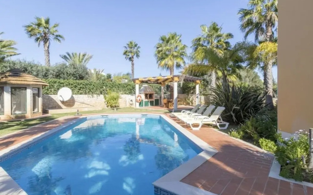 V4 Alegria V2g2 in Albufeira