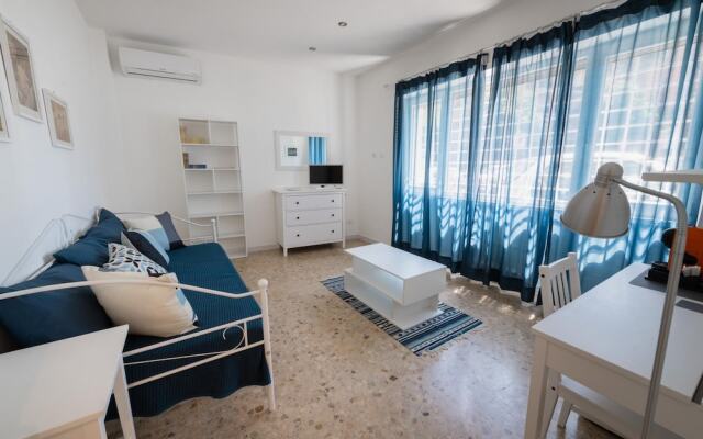 Casa Rosa Beige e Blu