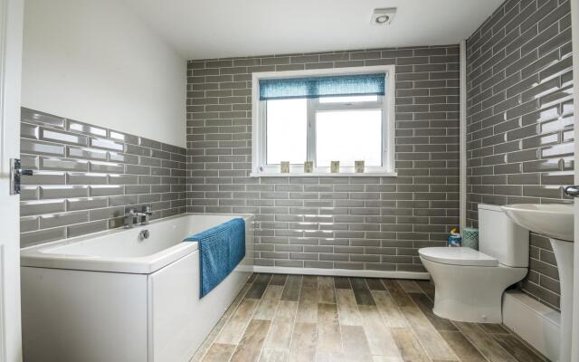 Little Hill - 3 Bedroom Bungalow - Wisemans Bridge