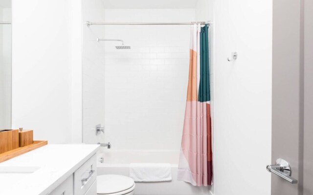 Domio Sylvan Park Luxurious 4BR Patio