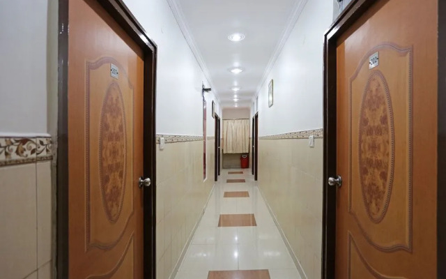 OYO 3033 Radiant Hotel