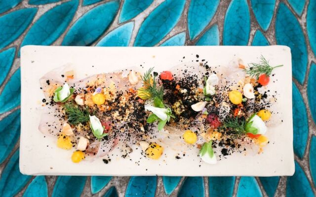 Tranquil Waters - Luxury in Oceans Edge