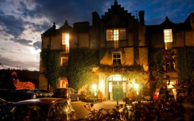 Ballynahinch Castle Hotel