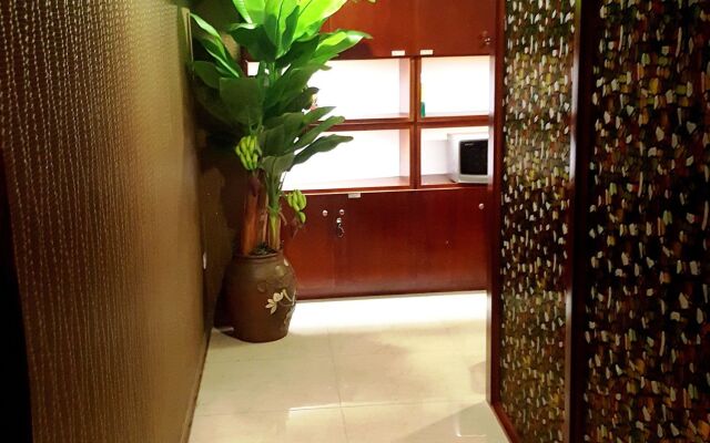 Hanoi Emerald Waters Hotel & Spa