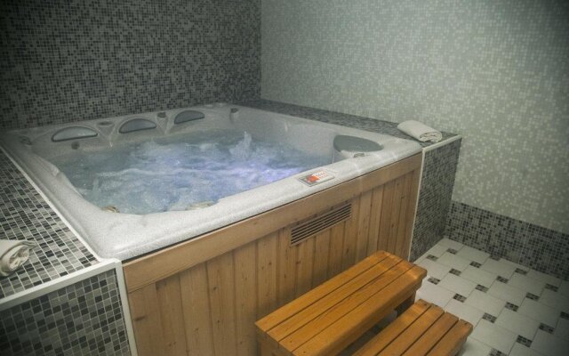 Horský Hotel Podjavorník