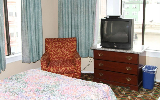 Gateway Inn