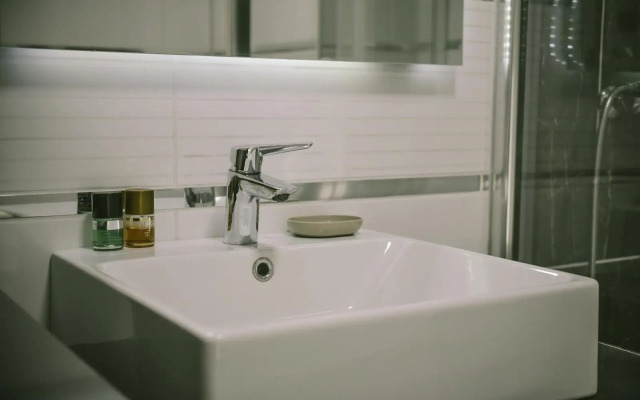 Sky Deluxe 2 Fitness & Spa