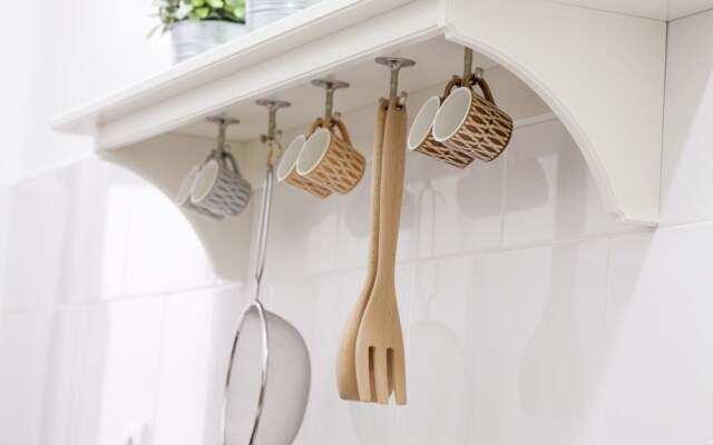 ALTIDO Homely 2BR flat in Alfama, 3 mins from Lisbon Army Museum