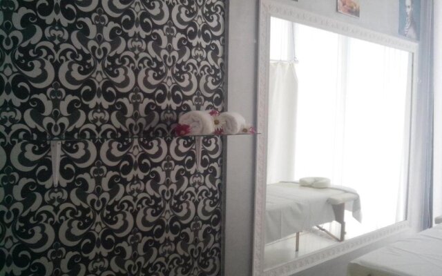 La Piazza Primorsko Rooms & Apartments