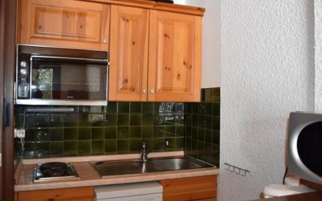 Apartment Confortable studio avec balcon sud