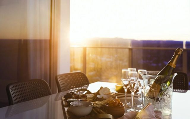 Sky Broadwater Apartments