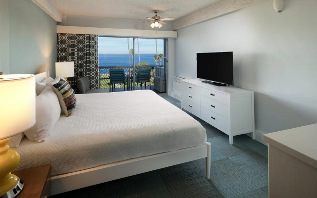 La Jolla Cove Suites