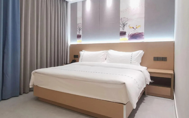 Quanyan Hotspring Holiday Hotel