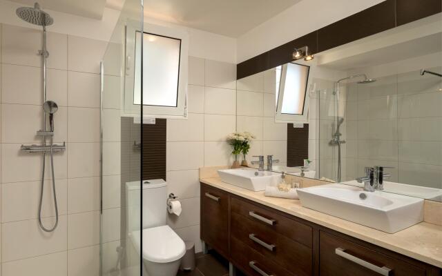 Funchal Bay View Villa by Madeira Sun Travel