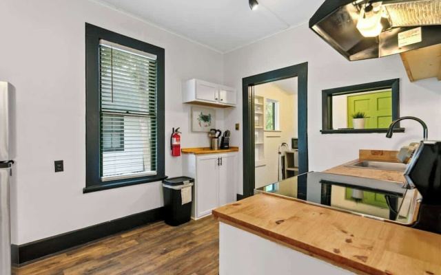 Pet Friendly Bungalow in St Augustine