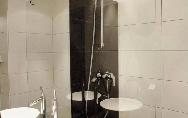 Motel One Hamburg - Alster