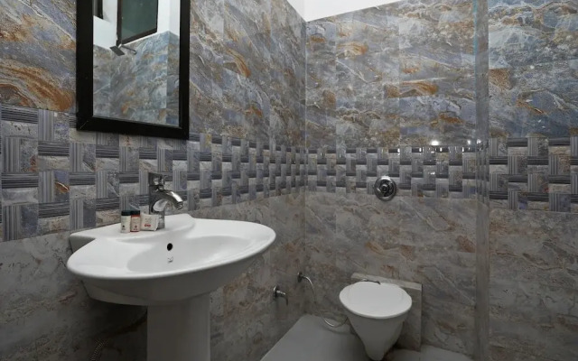 OYO 12651 Hotel Kailasa