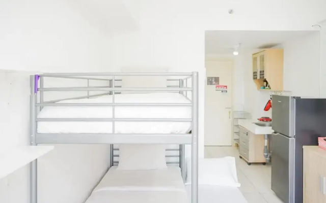 Comfort Studio Apartment M-Town Residence