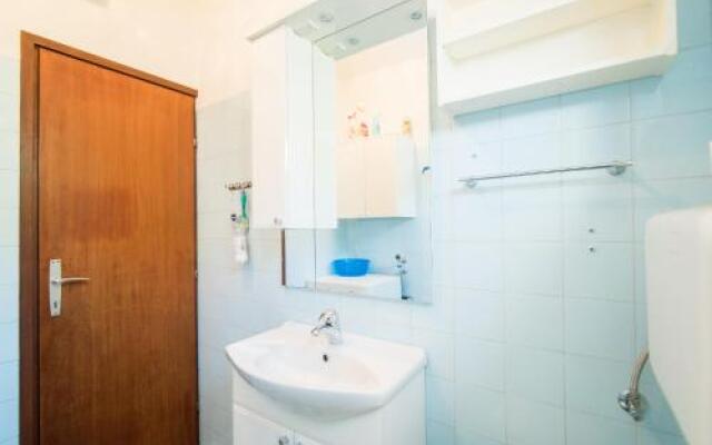 Apartment Lena