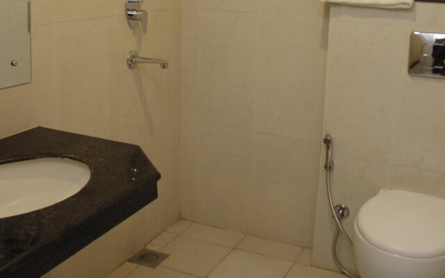 Regal Airport Hotel
