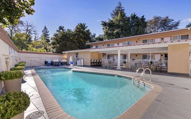 Best Western Plus Riviera