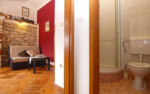 House 1599
