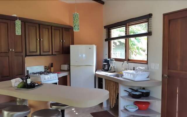 Manoas Luxury Camping and Villa Rentals