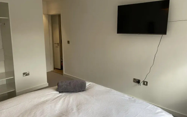 CH Apt 9 2bed in Bath