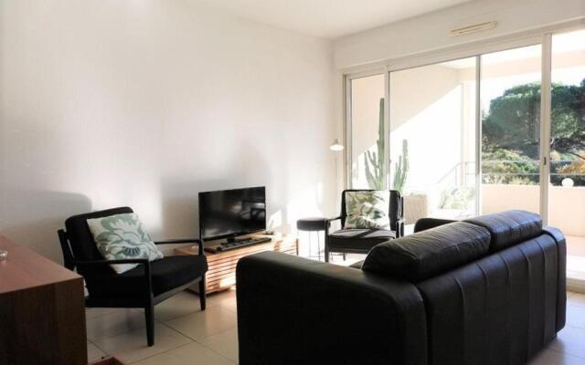 Appartement Cannes la Bocca, 2 pièces, 4 personnes - FR-1-609-14