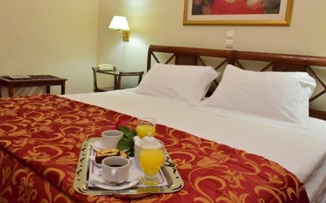 Hotel Galaxias