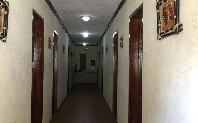 TipTop Hotel, Resto and Delishop