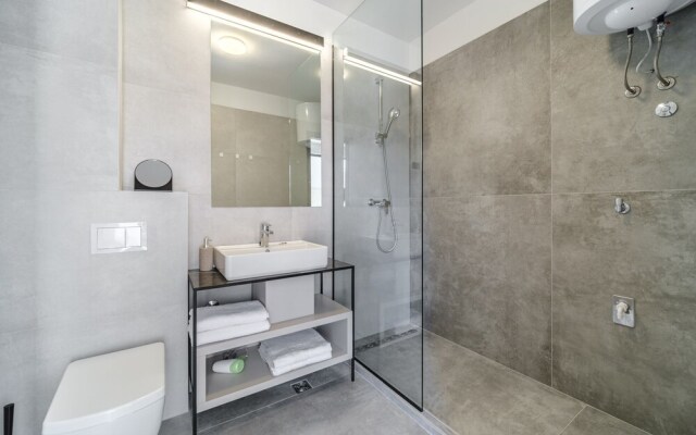 Sutivan Luxury Apartments