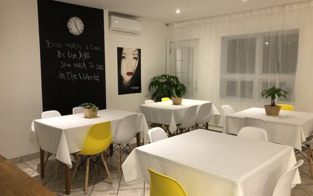 Hotel & Suites Les Laurentides Saint Sauveur