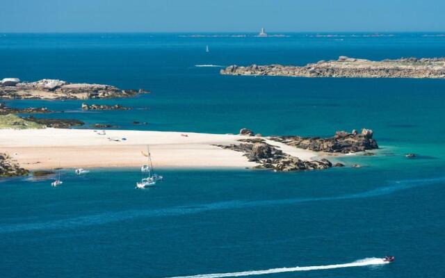 Résidence LES PIEDS DANS L EAU