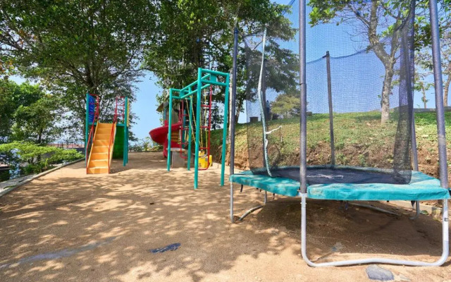 Haze and Kites Resort Munnar