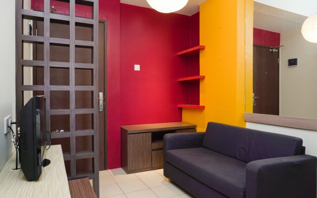 Warm and Cozy 1BR Puri Park View Apartment