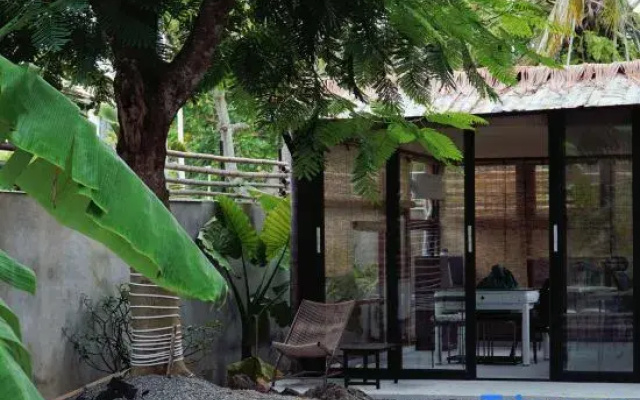 Haikou Man Manor Homestay (Wuyuan River Convention Center)