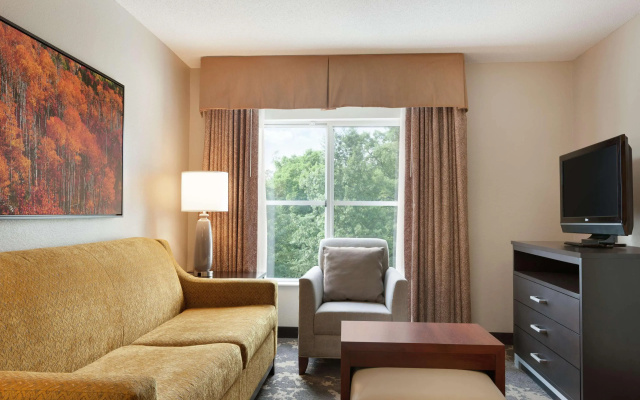 Homewood Suites by Hilton Charlotte Airport