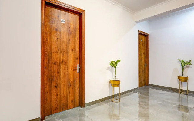 Fabhotel La Corporate Suite