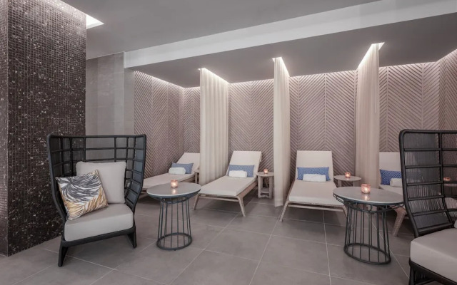 Royalton CHIC Antigua, An Autograph Collection All-Inclusive Resort – Adults Only