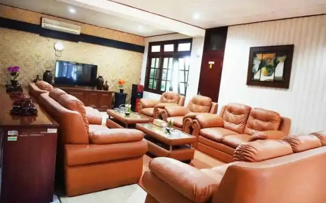 Cakra Residence Syariah Hotel