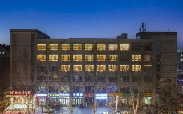 Vienna Hotel (Zibo Zhongrun Avenue Branch)
