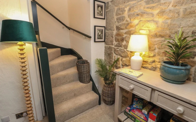 Wood Brook Cottage