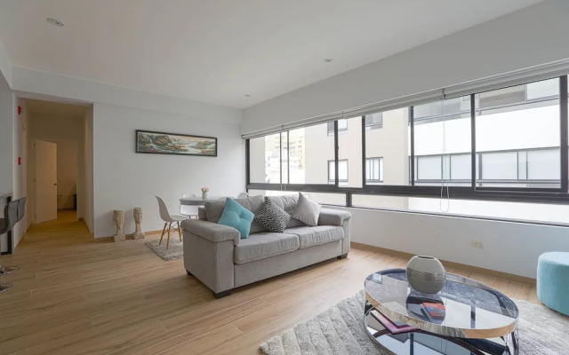 Lujoso y céntrico dpto en piso 6 de Miraflores